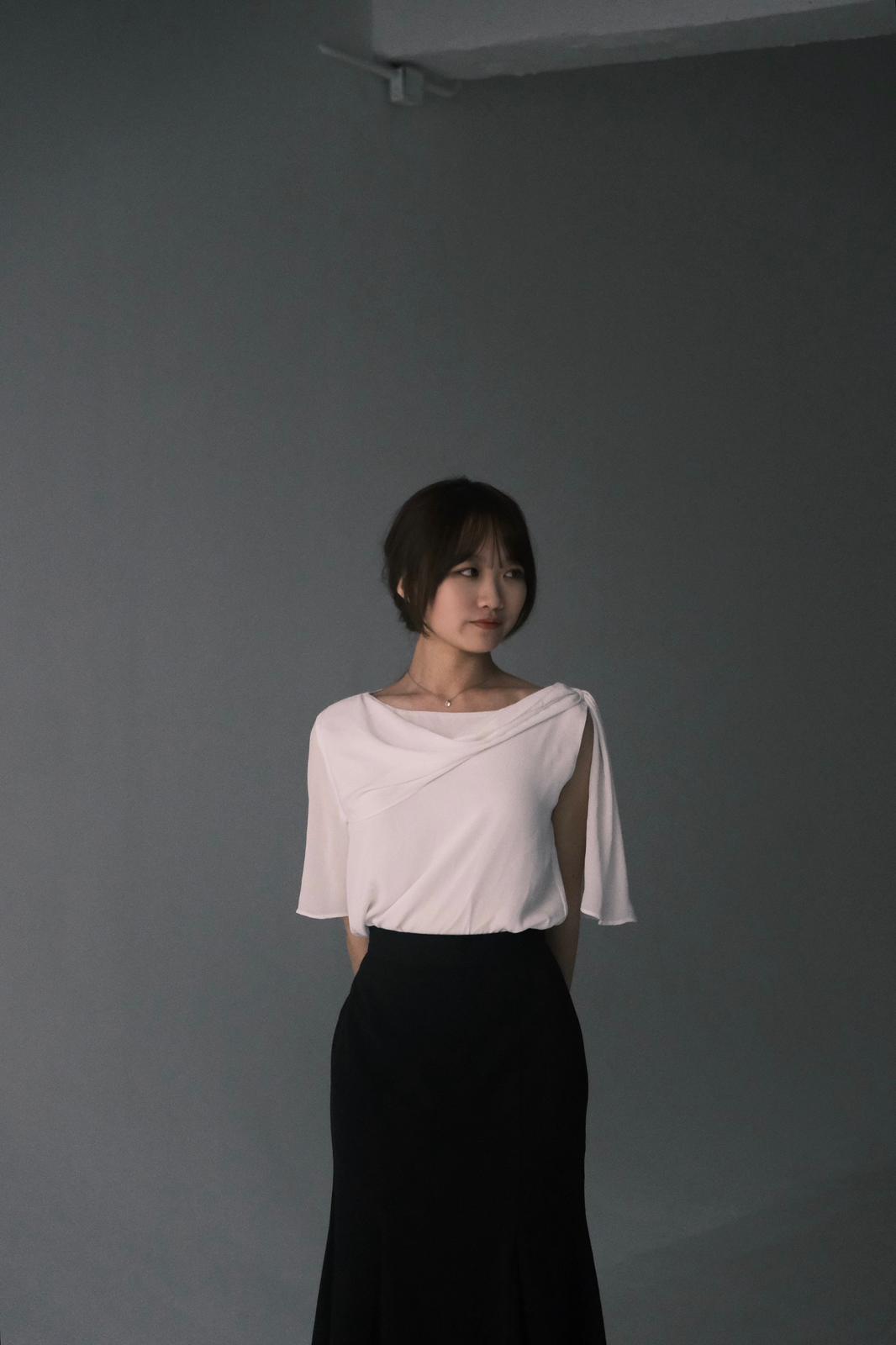 studio photo of Miss Yan